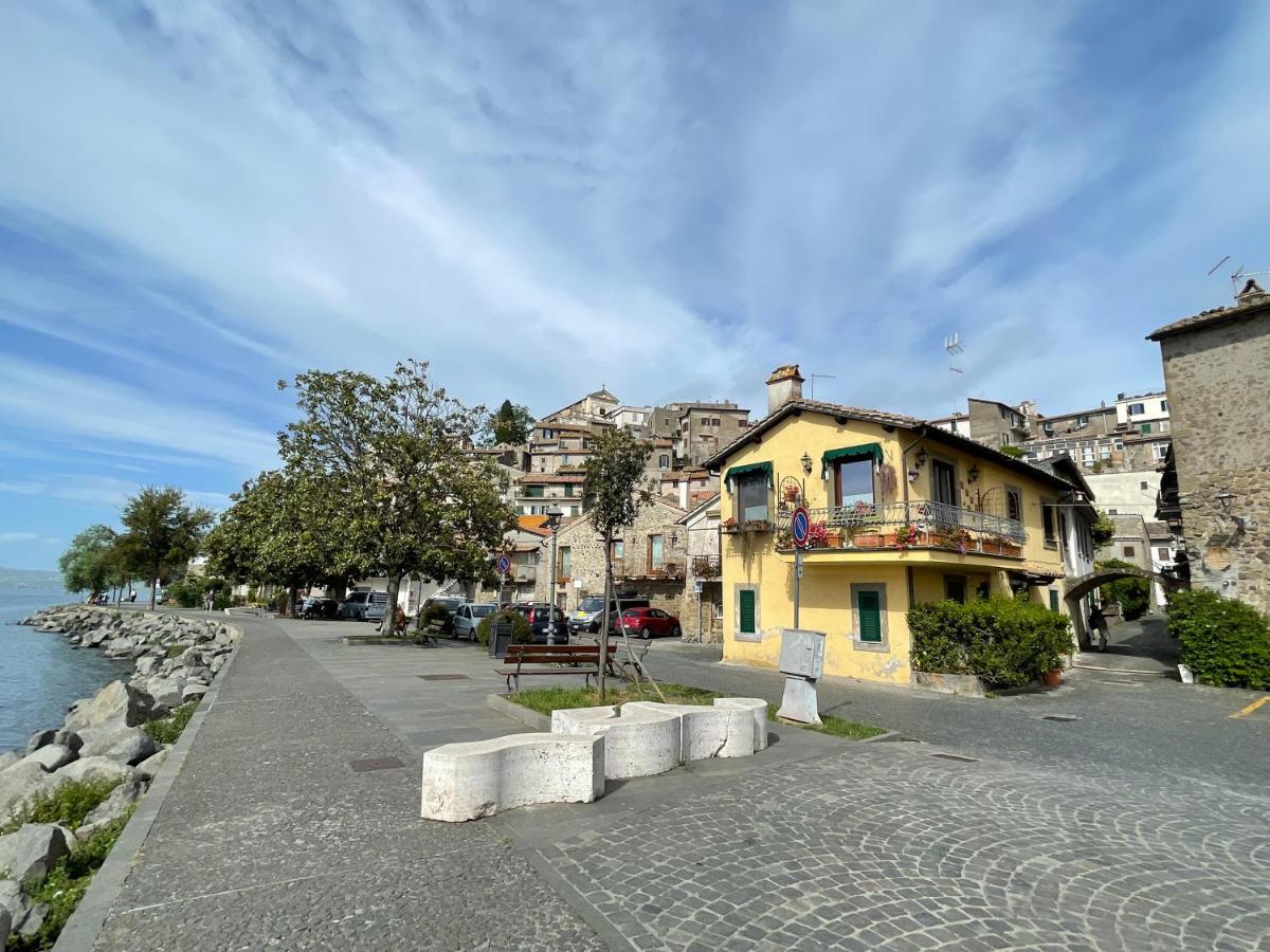 Luminoso Appartamento Sul Lago - Lake Court Anguillara Sabazia Bagian luar foto